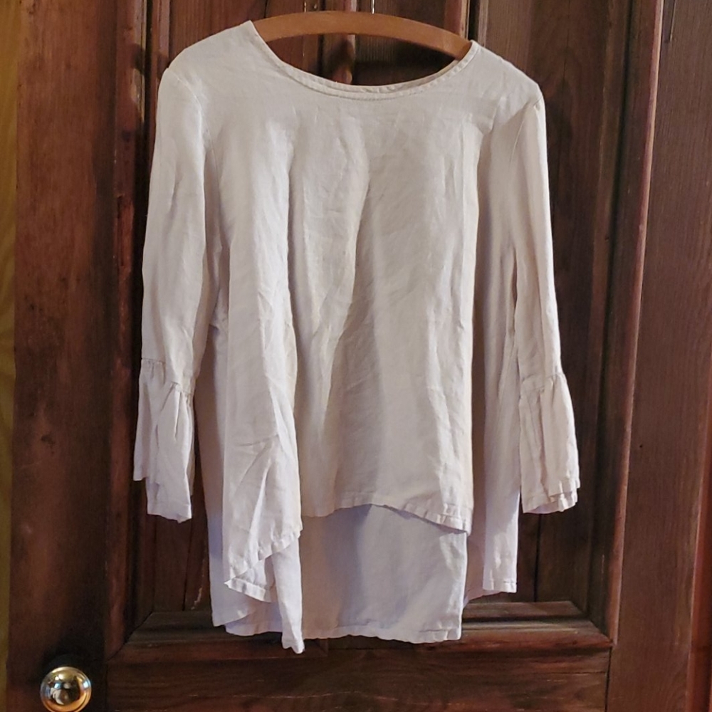 bryn Walker top